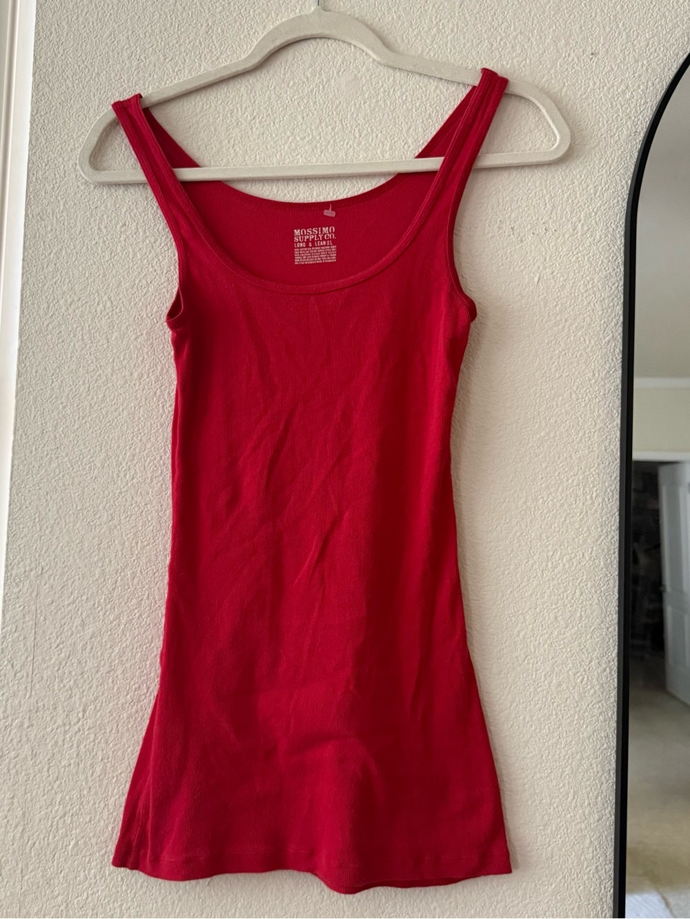 Mossimo Supply Co. Red Tank Top - Scoop Neck Women’s Tank y2k long and lean Larg
